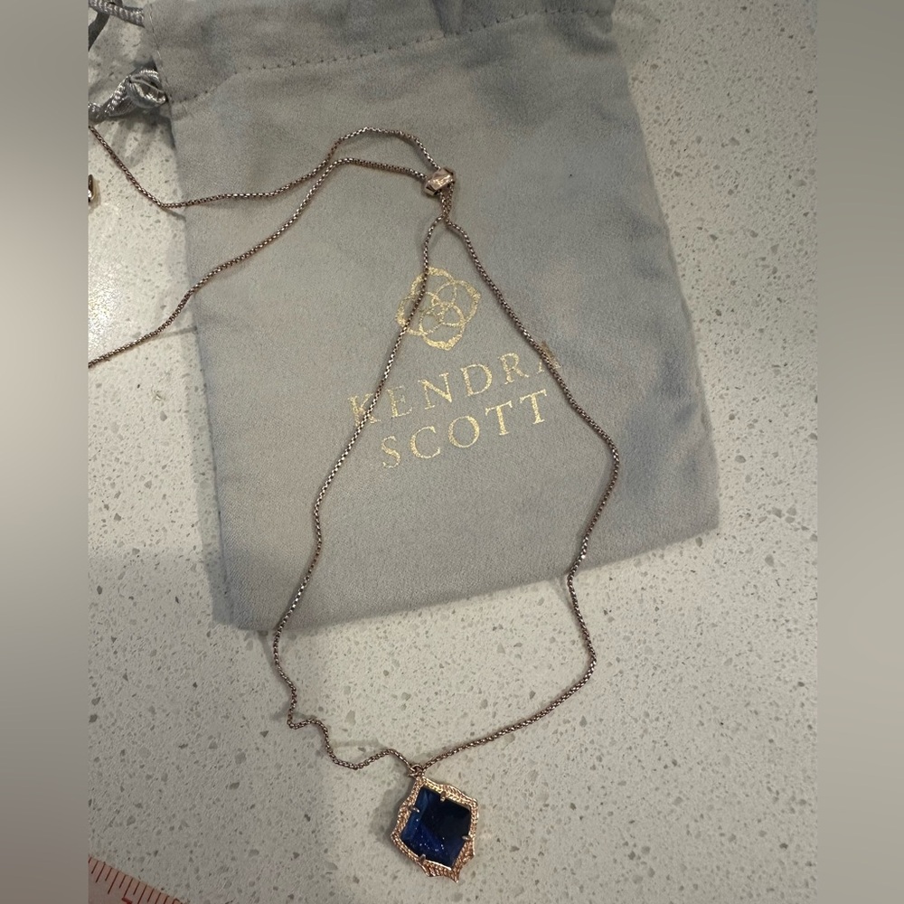 Kendra Scott necklace - Picture 2 of 5